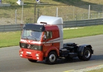 Mercedes - Werks-Renn-Truck 1748 im Jahr 1991 auf dem Nürburgring